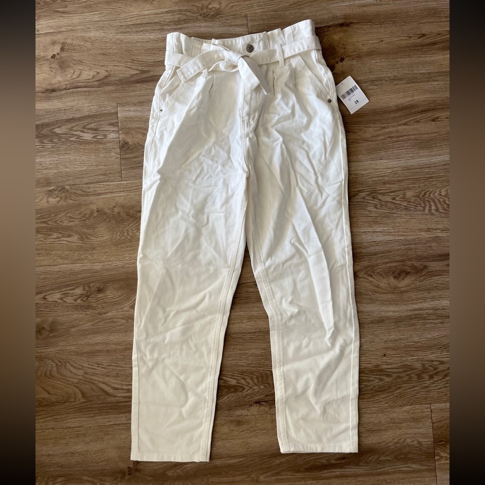 Forever 21 Women White Jeans - Size 28